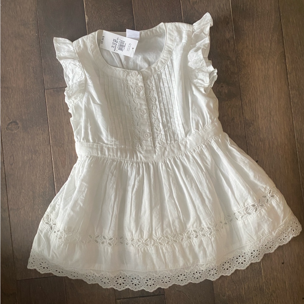 BABY GAP Ruffle Eyelet Dress 12-18 months. NWT.